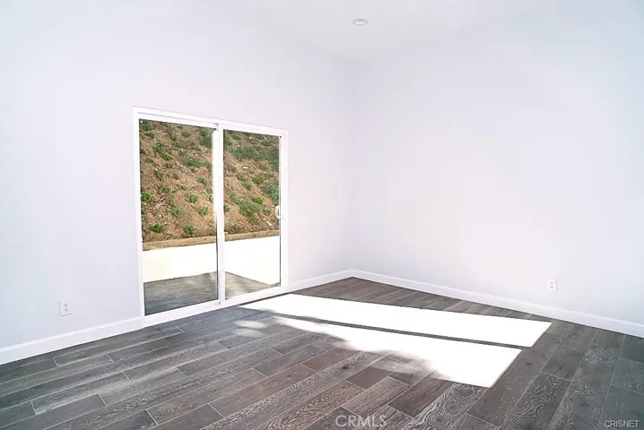 3841 Ridgemoor Drive, Studio City, California 91604