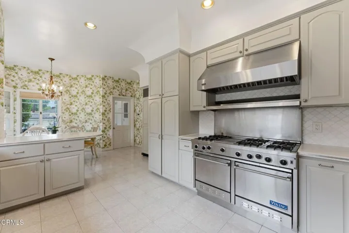 12-1296 Roanoke Rd-22