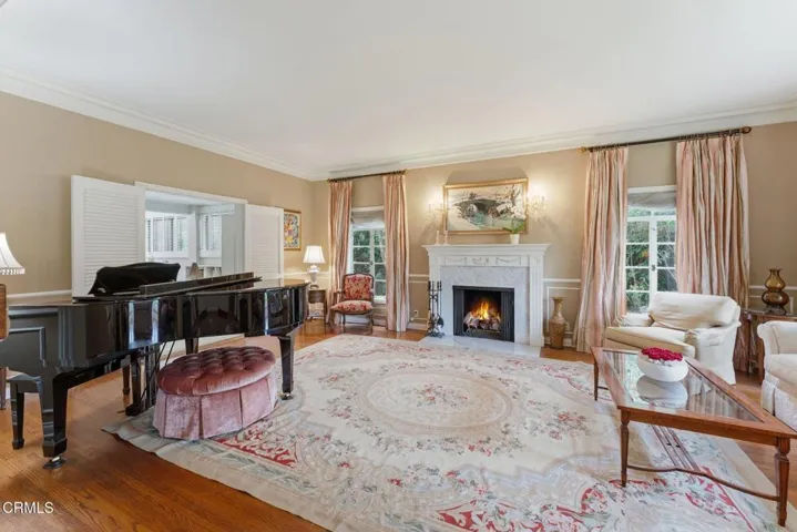 4-1296 Roanoke Rd-7