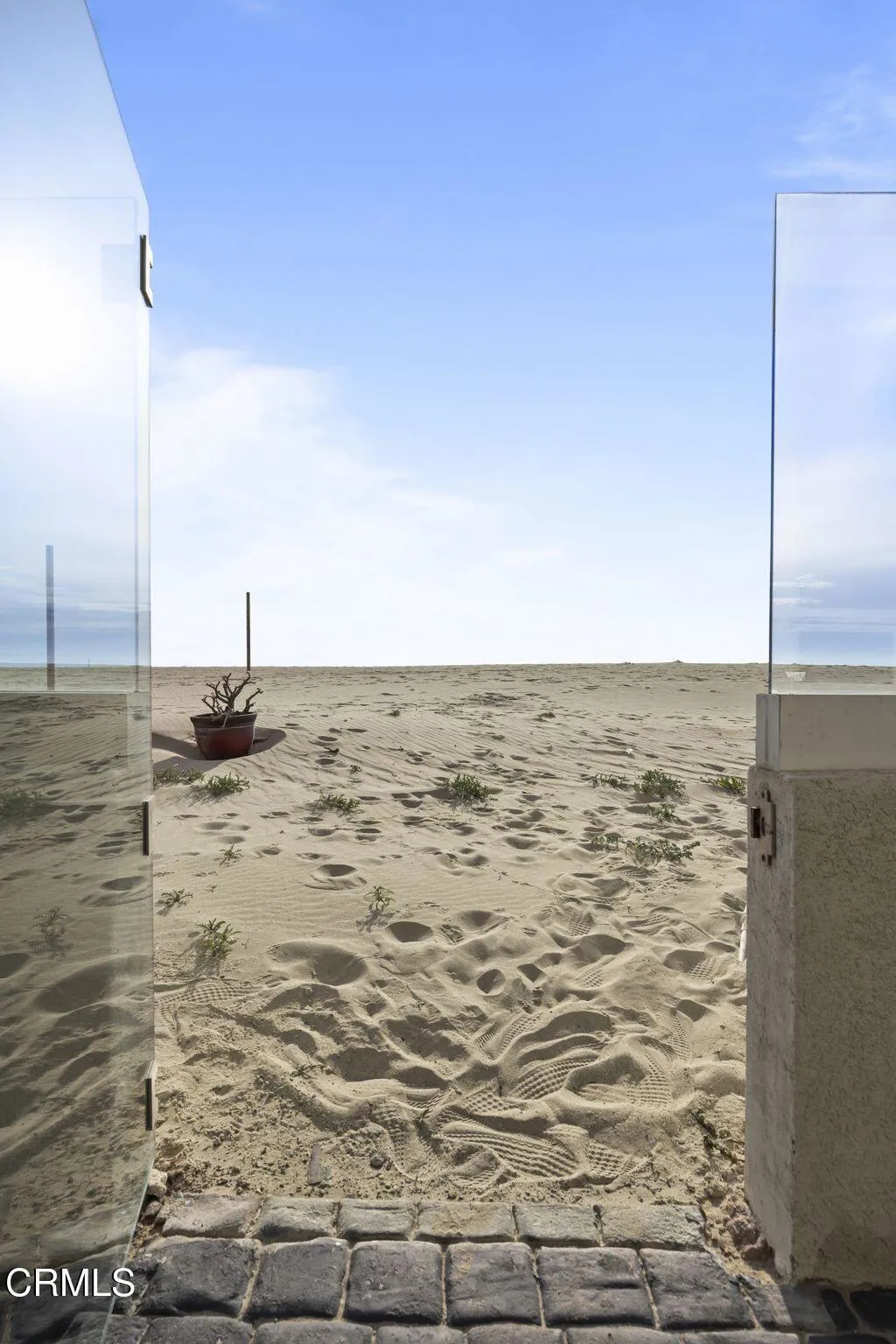 22-web-or-mls-UpmarketMedia_3541Ocean-24