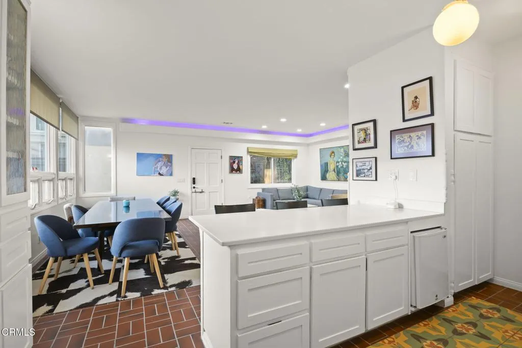 36-web-or-mls-UpmarketMedia_3541Ocean-14