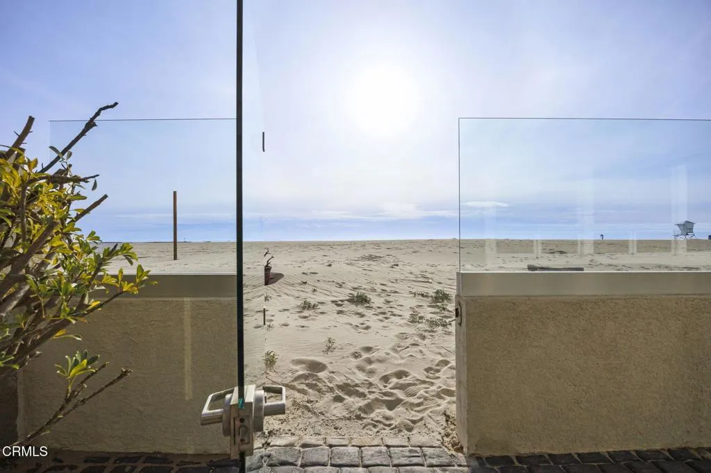 17-web-or-mls-UpmarketMedia_3541Ocean-5