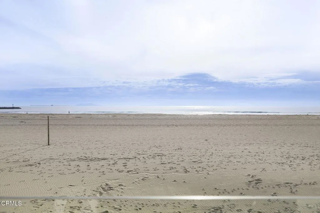 53-web-or-mls-UpmarketMedia_3541Ocean-83