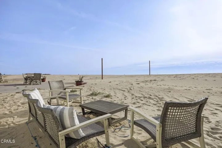 18-web-or-mls-UpmarketMedia_3541Ocean-8