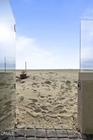 22-web-or-mls-UpmarketMedia_3541Ocean-24