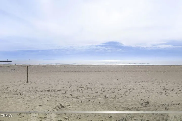 53-web-or-mls-UpmarketMedia_3541Ocean-83