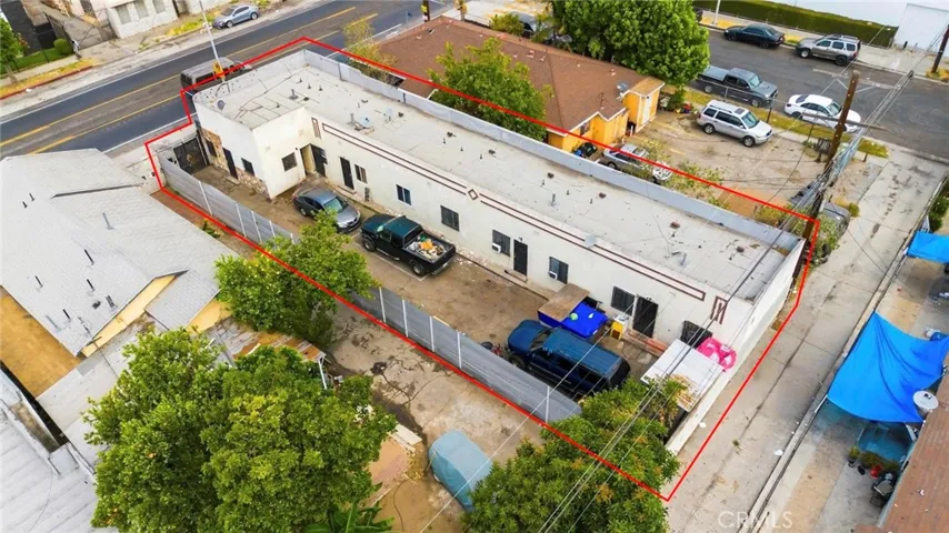 8706 Avalon, Los Angeles, California 90003