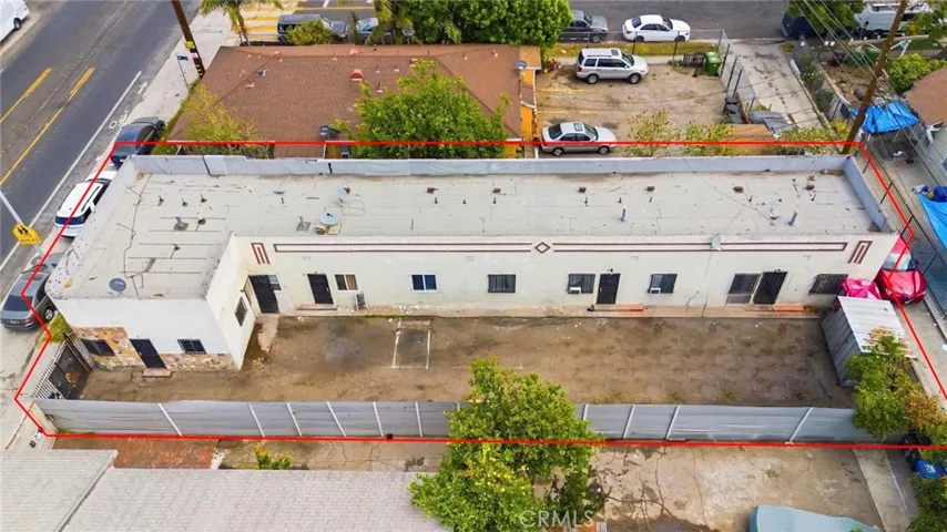 8706 Avalon, Los Angeles, California 90003