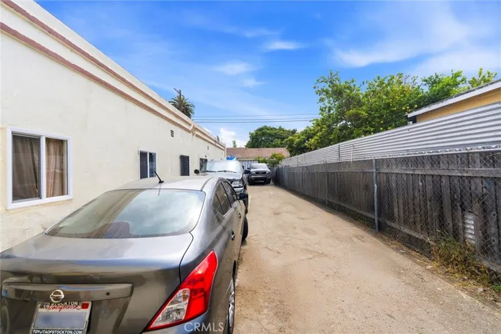 8706 Avalon, Los Angeles, California 90003