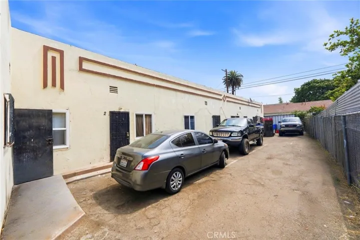 8706 Avalon, Los Angeles, California 90003