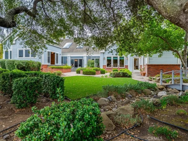 162 Twin Ridge Court, San Luis Obispo, California 93405