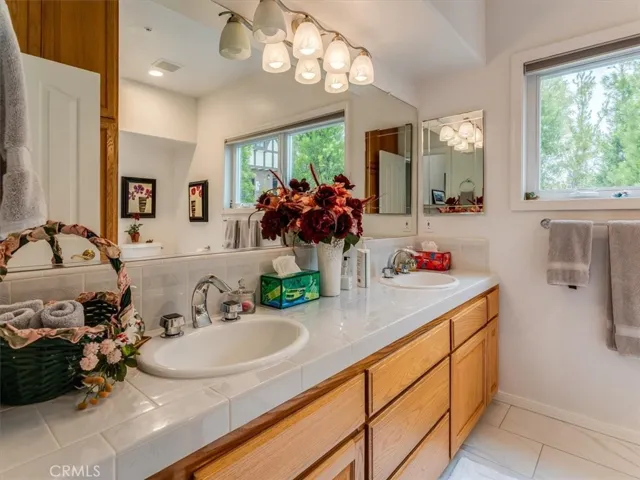 162 Twin Ridge Court, San Luis Obispo, California 93405