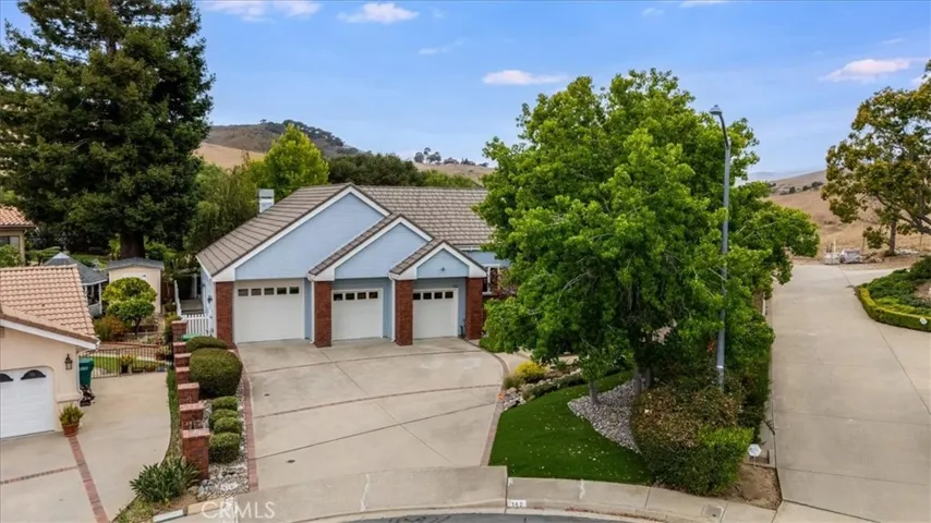 162 Twin Ridge Court, San Luis Obispo, California 93405