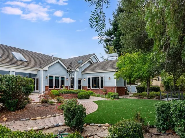162 Twin Ridge Court, San Luis Obispo, California 93405
