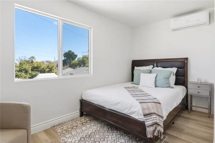 5711 Rocket, Lakewood, California 90713