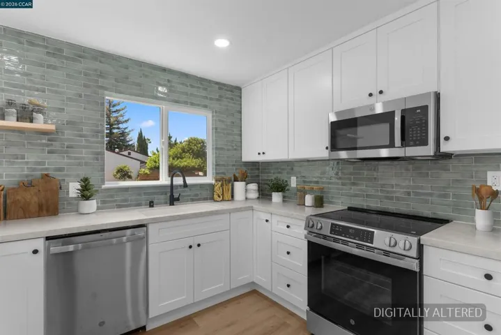 12 Merrimac Pl, Pittsburg, California 94565