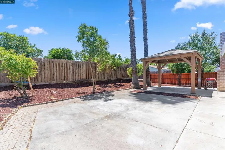 12 Merrimac Pl, Pittsburg, California 94565