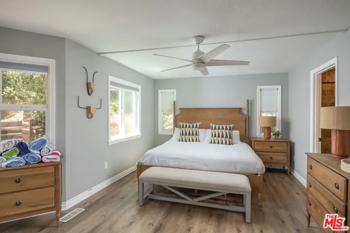 743 Bishorn Drive, Lake Arrowhead, California 92352