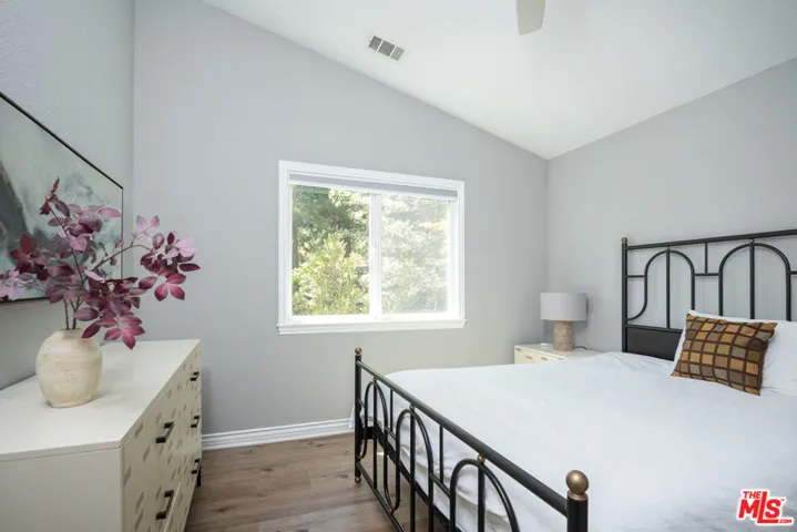 743 Bishorn Drive, Lake Arrowhead, California 92352