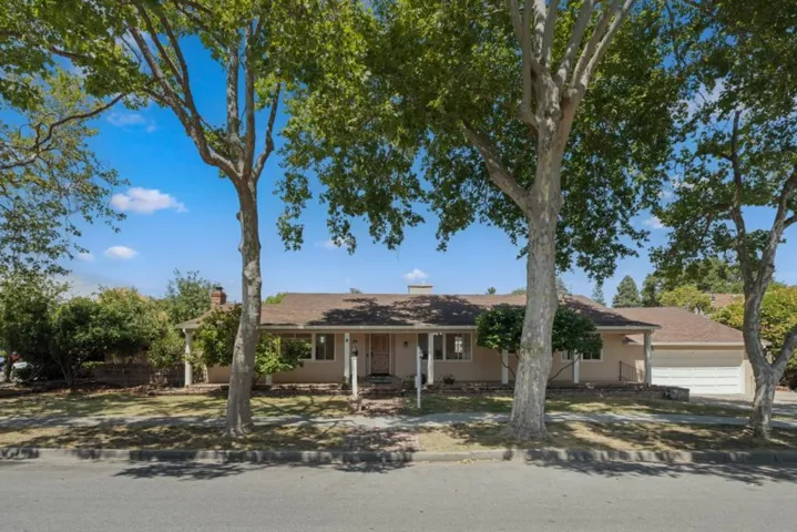 101 King Street, Redwood City, California 94062