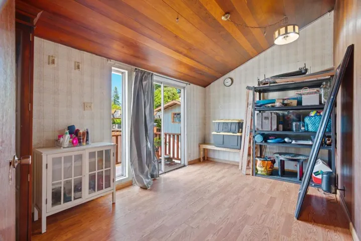 101 King Street, Redwood City, California 94062