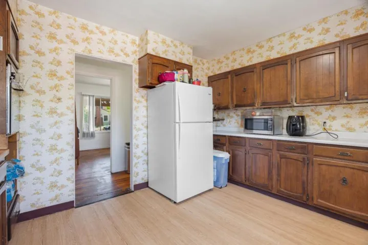 101 King Street, Redwood City, California 94062