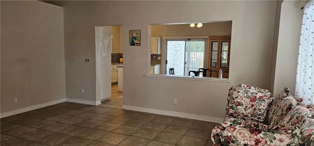 13385 Monterey, Victorville, California 92392