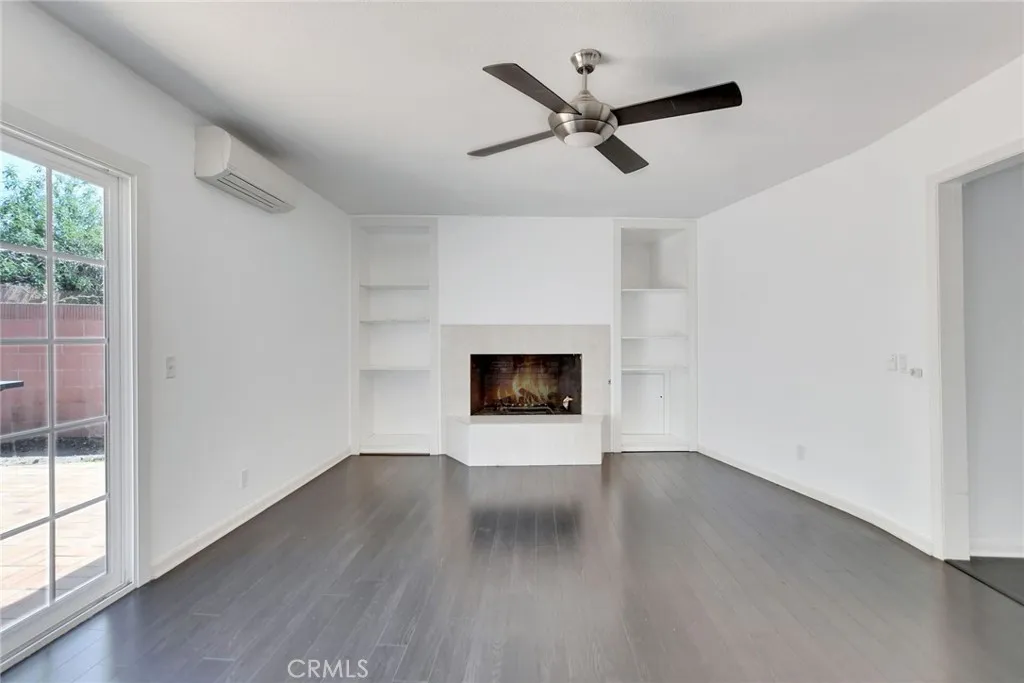 Virtual fire; fireplace does not have a gas line
