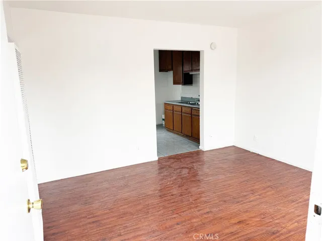 1330 S Reservoir Street, Pomona, California 91766