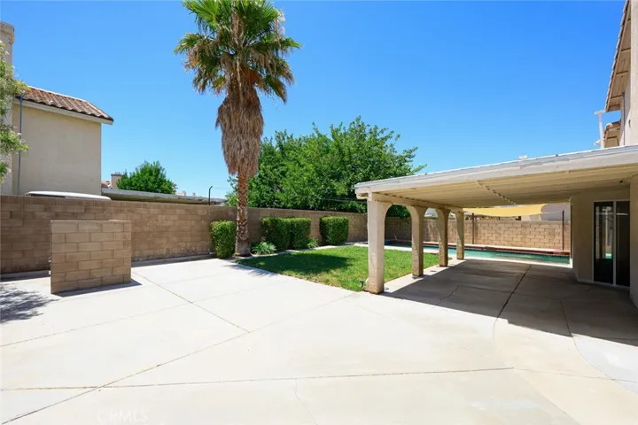 44501 Sandhurst Lane, Lancaster, California 93536