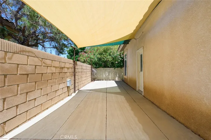 44501 Sandhurst Lane, Lancaster, California 93536