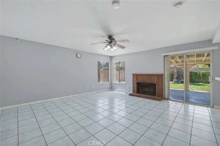 44501 Sandhurst Lane, Lancaster, California 93536