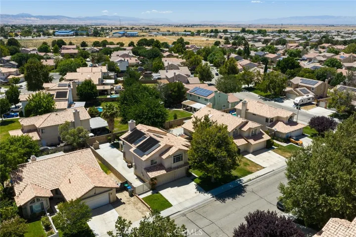 44501 Sandhurst Lane, Lancaster, California 93536