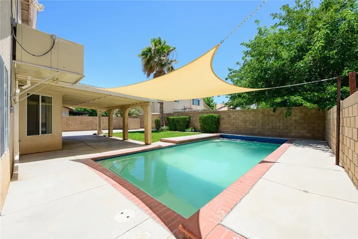 44501 Sandhurst Lane, Lancaster, California 93536