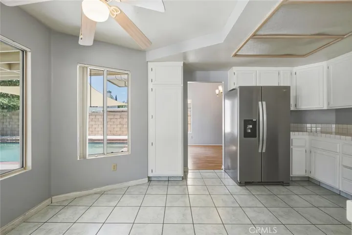 44501 Sandhurst Lane, Lancaster, California 93536