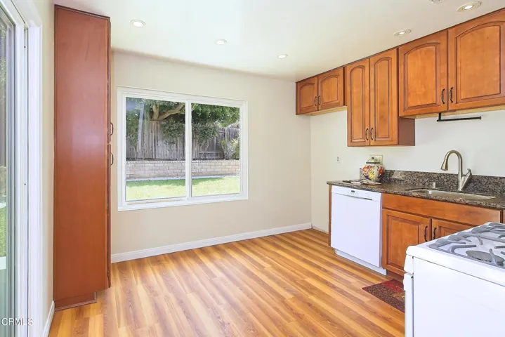 610 Hillcrest Dr Cam MLS_Dewing (17)