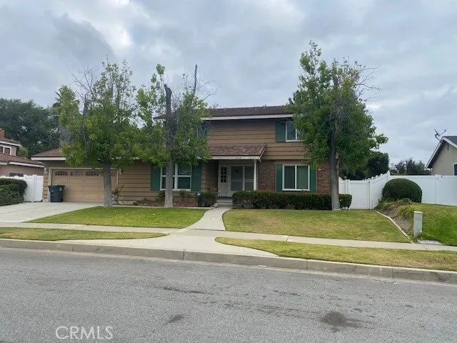 2129 El Rancho, Fullerton, California 92833