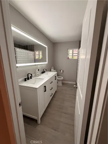3205 Durrwood, Bakersfield, California 93304