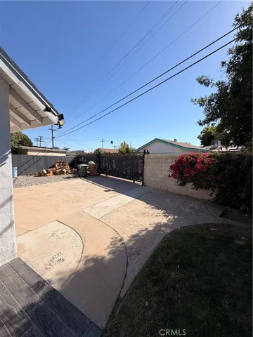 3205 Durrwood, Bakersfield, California 93304