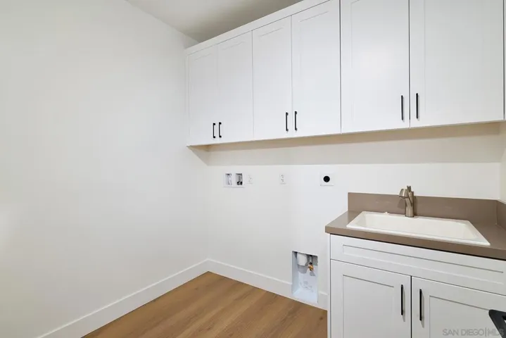 39301 Corte Venture, Temecula, California 92592