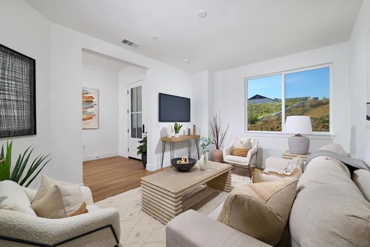 39301 Corte Venture, Temecula, California 92592
