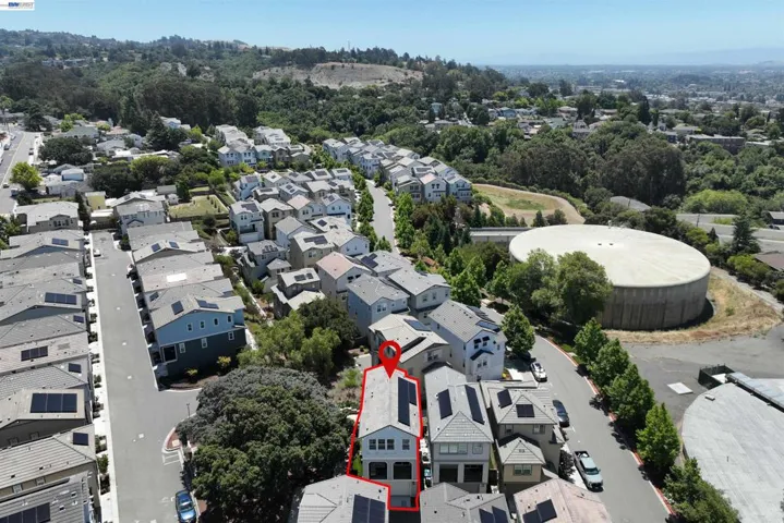 24107 Amaranth Loop, Hayward, California 94541
