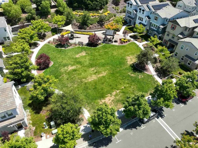 24107 Amaranth Loop, Hayward, California 94541