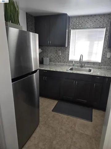 1840 6th, North Richmond, California 94801