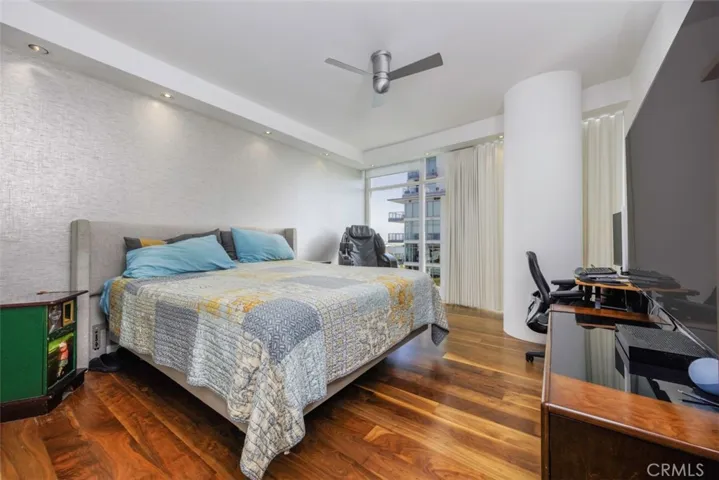 400 W Ocean Boulevard 1403, Long Beach, California 90802