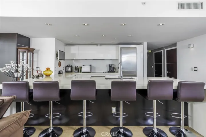 400 W Ocean Boulevard 1403, Long Beach, California 90802