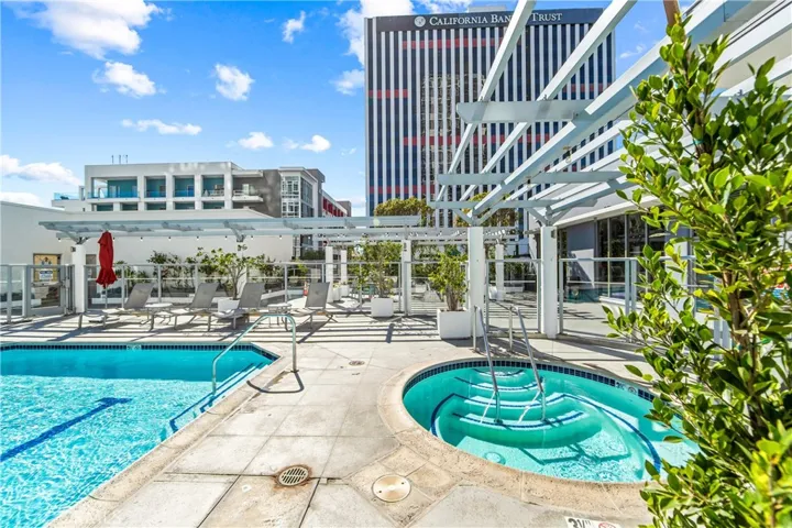 400 W Ocean Boulevard 1403, Long Beach, California 90802