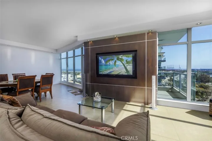 400 W Ocean Boulevard 1403, Long Beach, California 90802