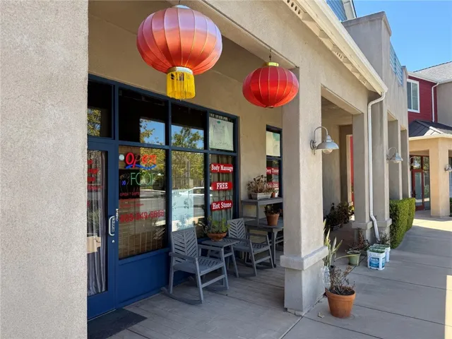3594 Broad 104+106, San Luis Obispo, California 93401