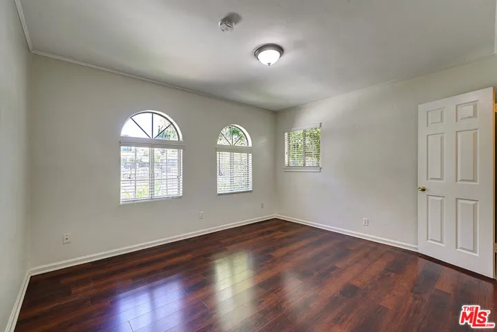 15601 Morrison Street, Encino, California 91403